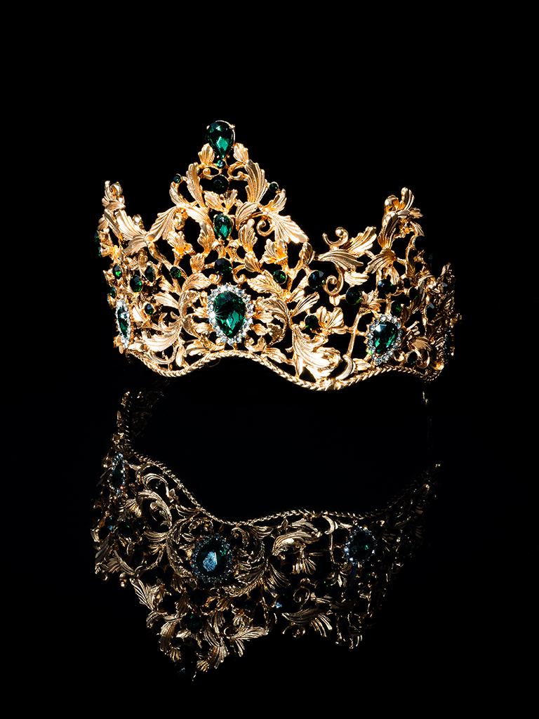 Kuldkroon. Tootefoto